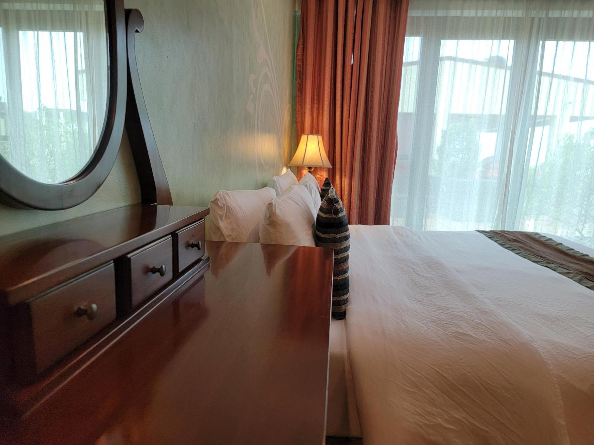 Lee Boutique Tagaytay Tagaytay City