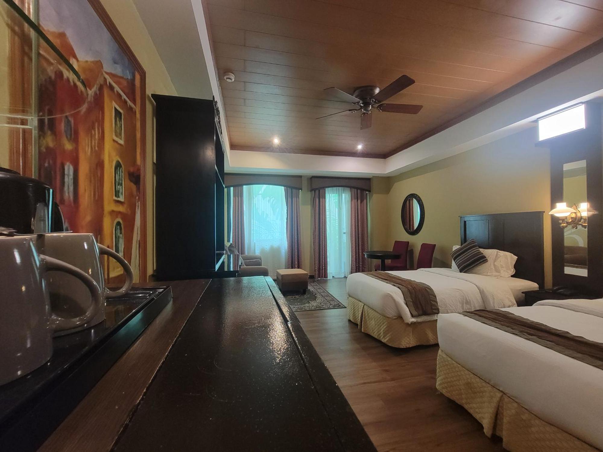 Hotel Lee Boutique Tagaytay