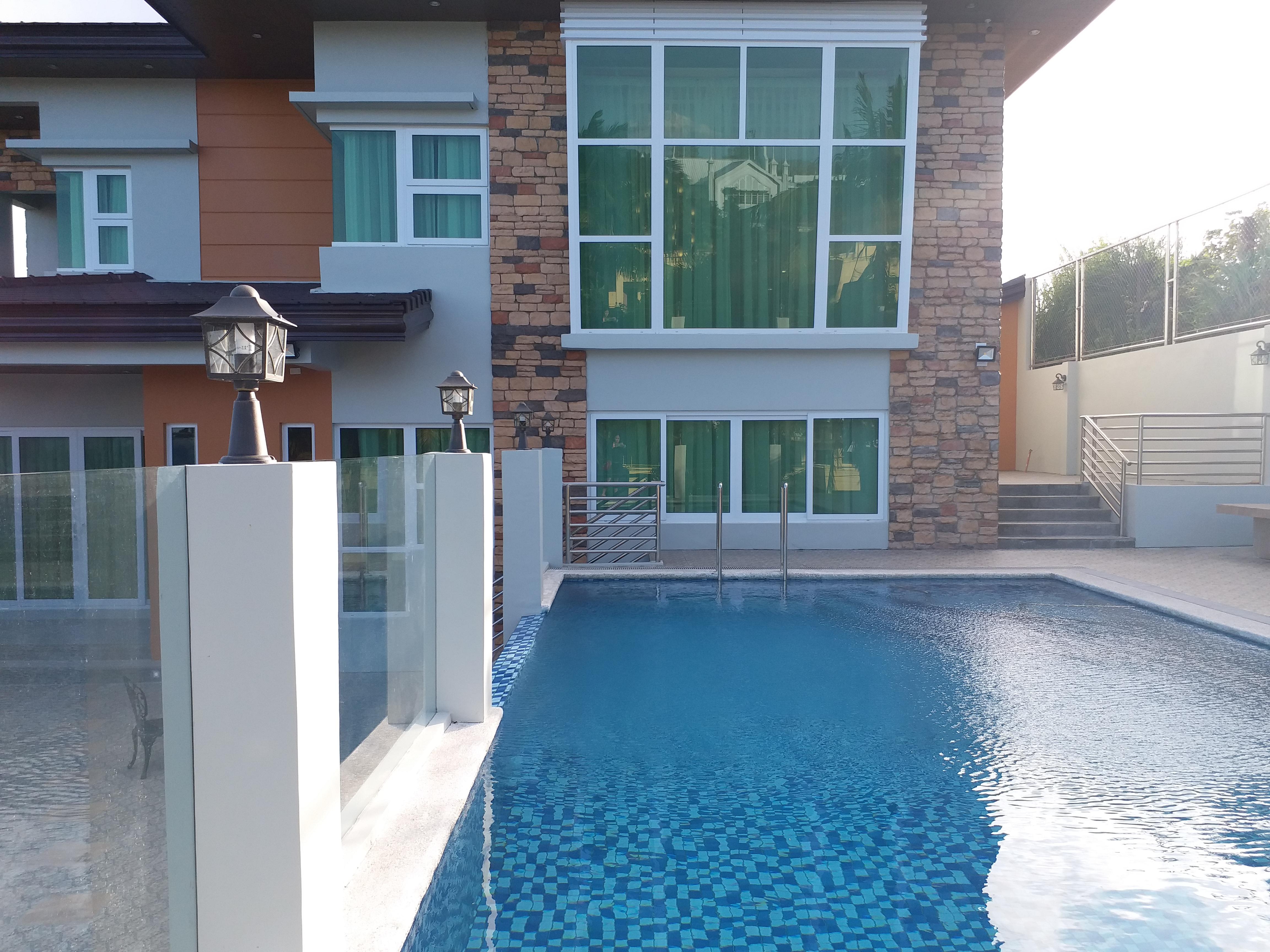 Lee Boutique Tagaytay