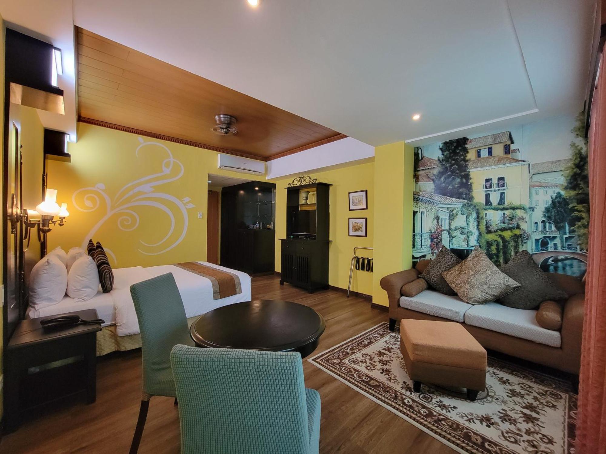 Lee Boutique Tagaytay 3*