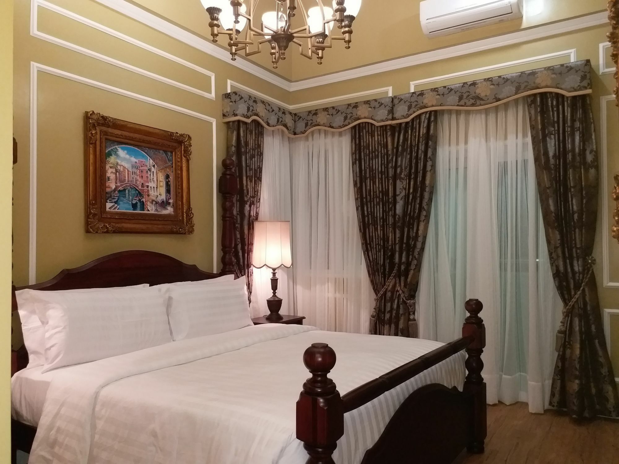 Lee Boutique Tagaytay Hotel Tagaytay City